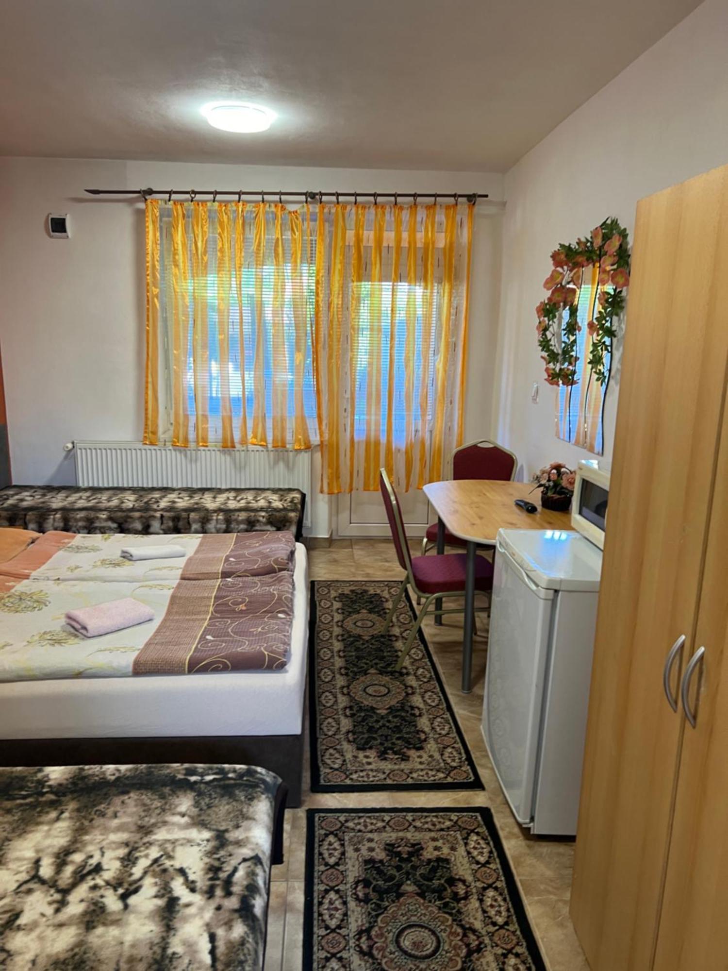 Studio Florida Штурово Екстер'єр фото